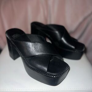 Jeffrey Campbell Black Platform Shoes